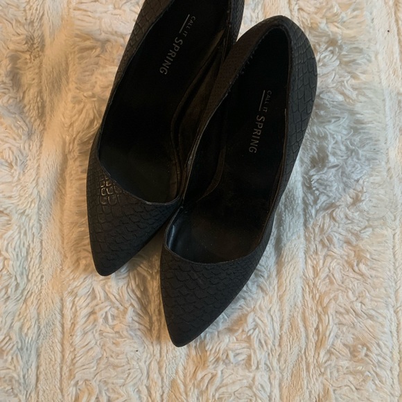 Spring shoes - Picture 2 of 5